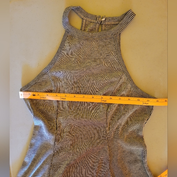 HOLLISTER halter - Picture 3 of 7